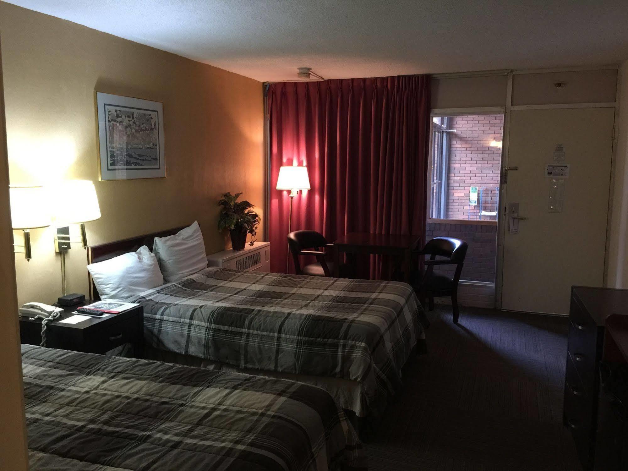 Route 66 Hotel, Southern View, Illinois スプリングフィールド エクステリア 写真
