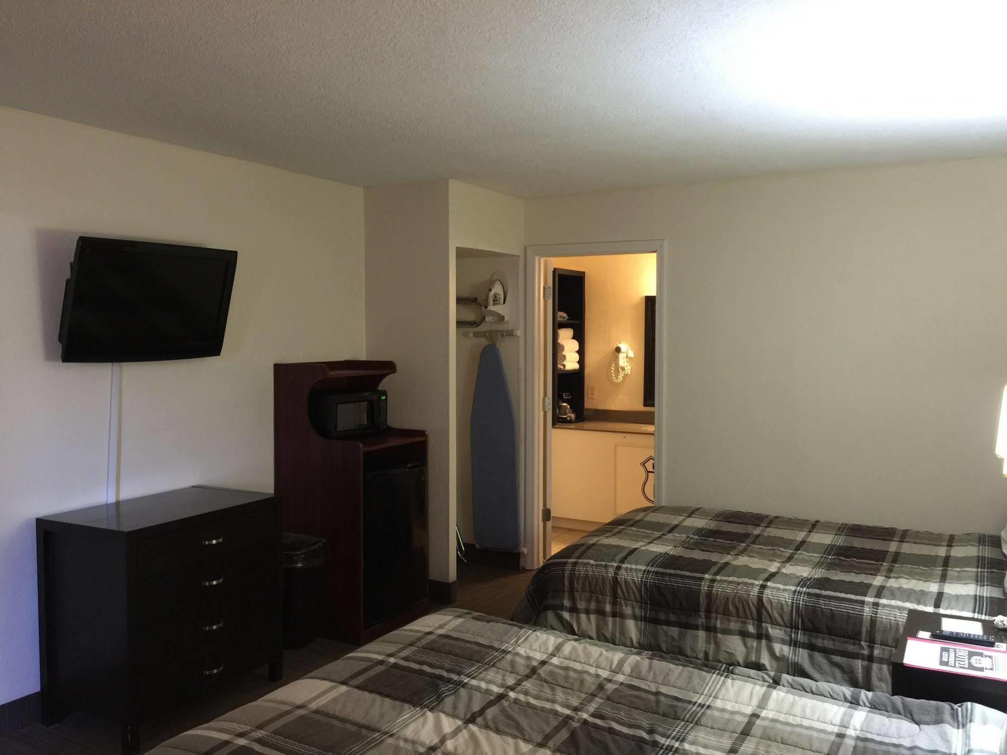 Route 66 Hotel, Southern View, Illinois スプリングフィールド エクステリア 写真