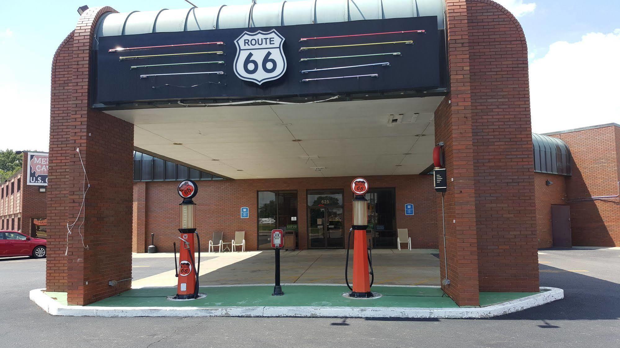 Route 66 Hotel, Springfield, Illinois エクステリア 写真